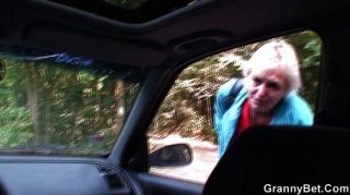 Old Bitch Gets Nailed In The Car By Stranger