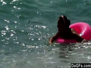 Amateur Couple Quickie Sex On A Beach