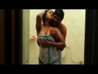 Young Mallu Girl Seducing A Boy For Romance