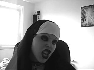 Sexy Evil Nun Lipsync