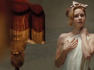 Amy Adams - Miss Pettigrew Lives For A Day