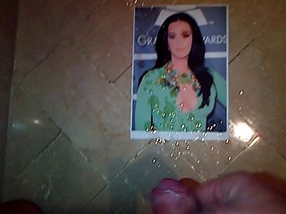 Long-distance Cumshot Tribute On Katy Perry