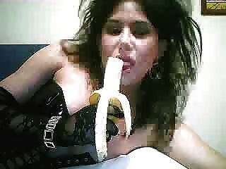 Webcam Girl - Sexy Banana And Fondling