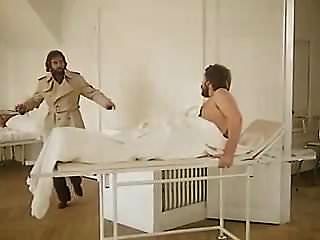 Infirmieres A Tout Faire (1979)